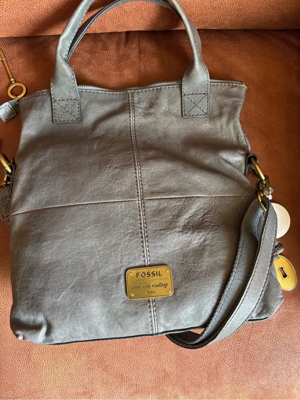 Fossil Gray Leather Crossbody Bag with Front Flap Pockets - Picture 10 of 12
